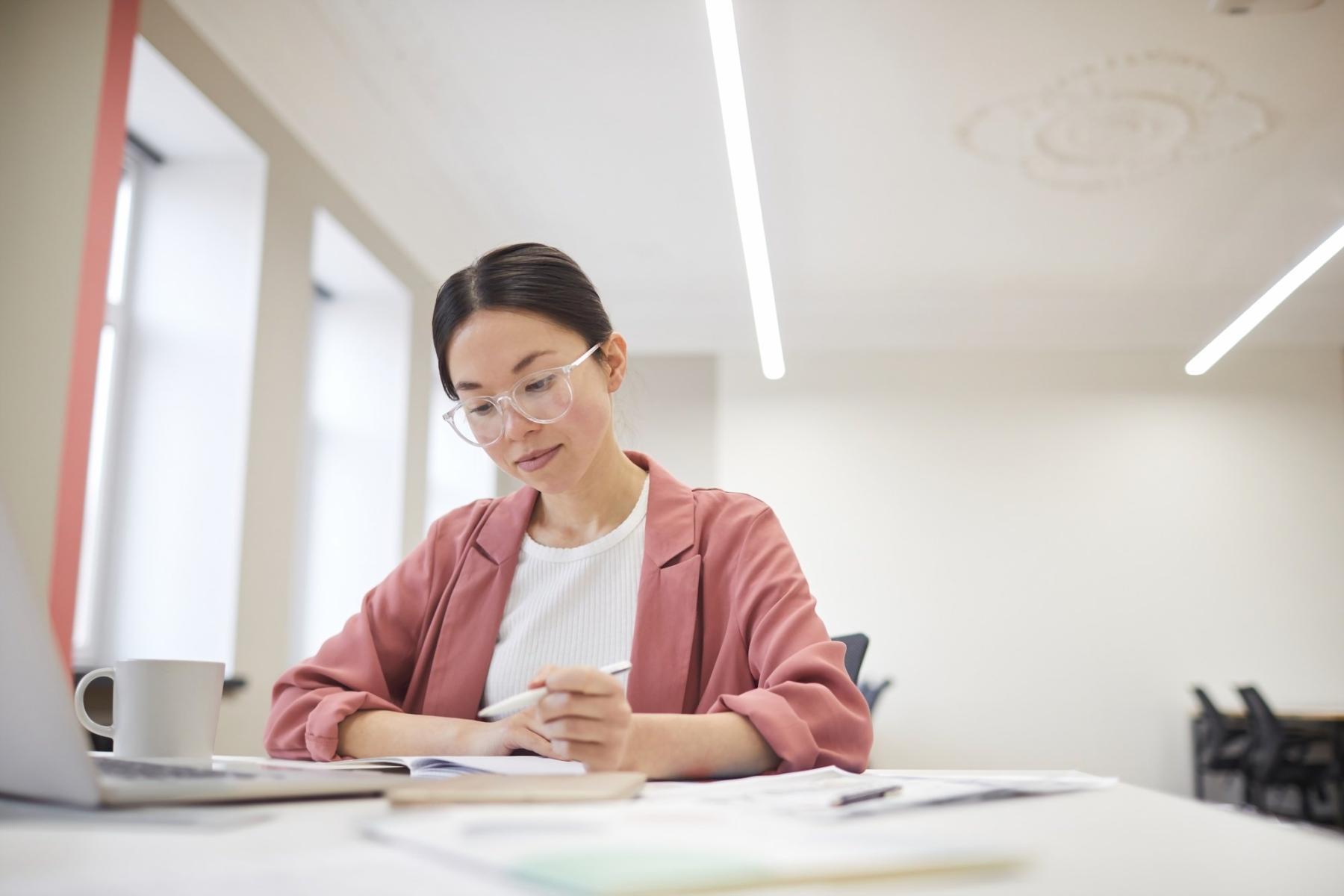 Gemeinsame Gruppenübung zur Stärkung des Selbstvertrauens